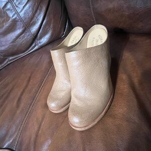 Kork-Ease Mule Heels